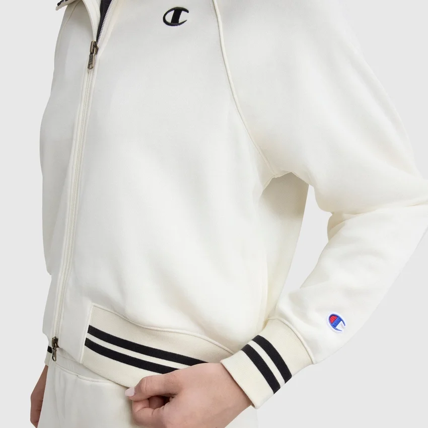 Blusa Pitcher de cuello alto con cremallera completa, C Logo
