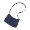 Bolso tipo mensajero pequeño Quartz