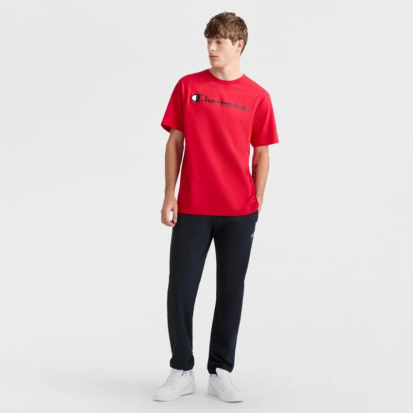 Camiseña clásica con diseño gráfico y Script Logo