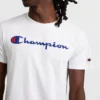 Camiseña clásica con diseño gráfico y Script Logo