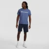 Camiseña clásica con diseño gráfico y Script Logo