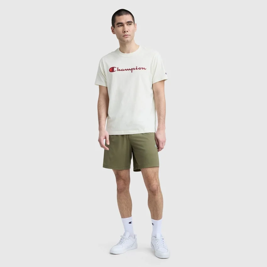 Camiseña clásica con diseño gráfico y Script Logo