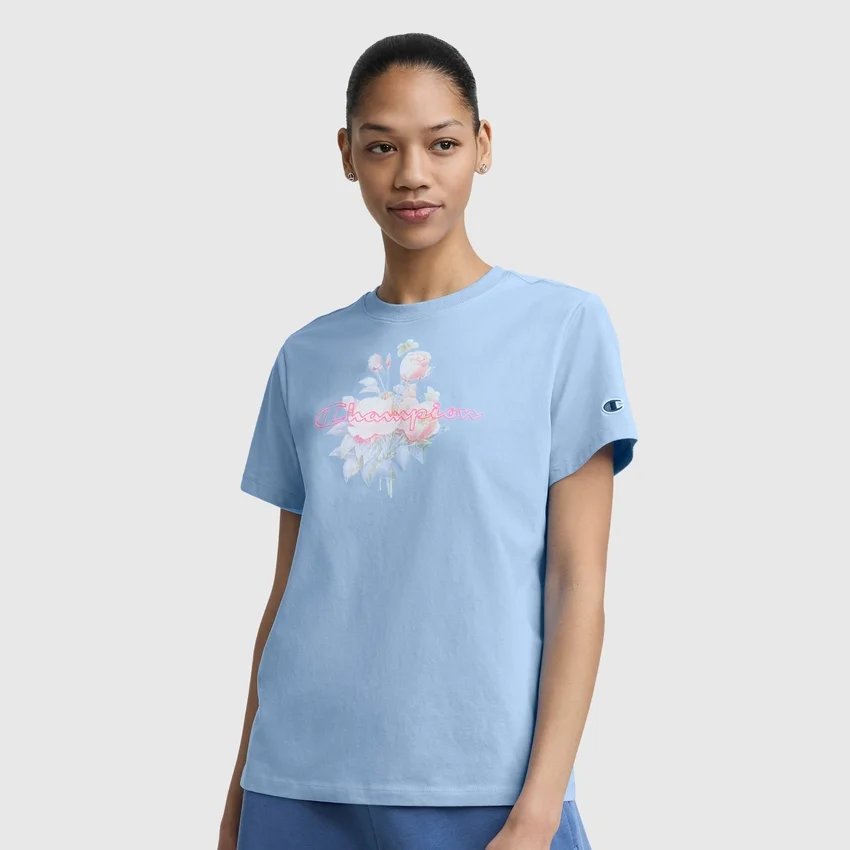 Camiseña con diseño gráfico «Blurred Roses» y C Logo