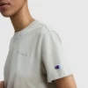 Camiseta clásica, letrero tonal en el lado izquierdo del pecho