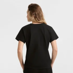 Camiseta clásica, Script Logo