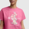 Camiseta con diseño gráfico de ramo pintado, C Logo
