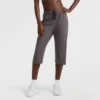 Pantalones capri ligeros de descanso, con C Logo