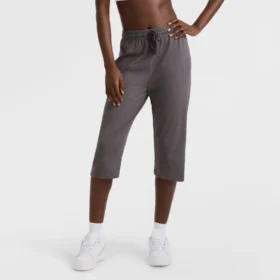Pantalones capri ligeros de descanso, con C Logo