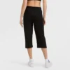 Pantalones capri ligeros de descanso, con C Logo