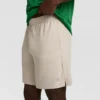Pantalones cortos deportivos de 7" que absorben la humedad