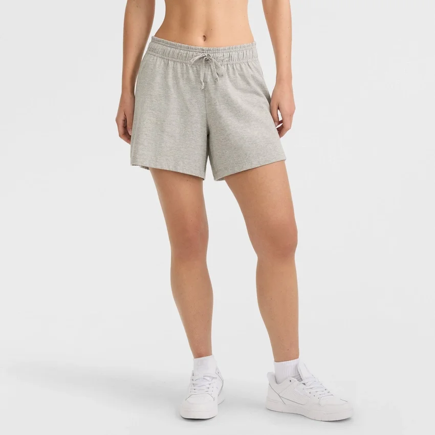 Pantalones cortos ligeros de 4" para estar en casa, con C Logo