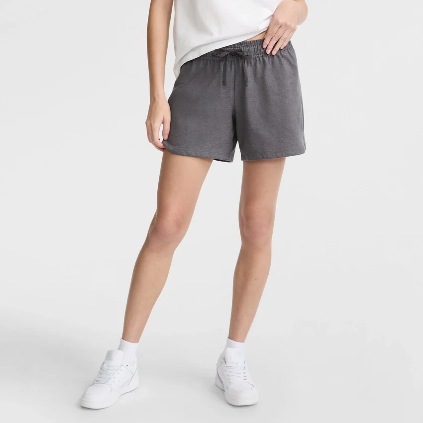 Pantalones cortos ligeros de 4" para estar en casa, con C Logo