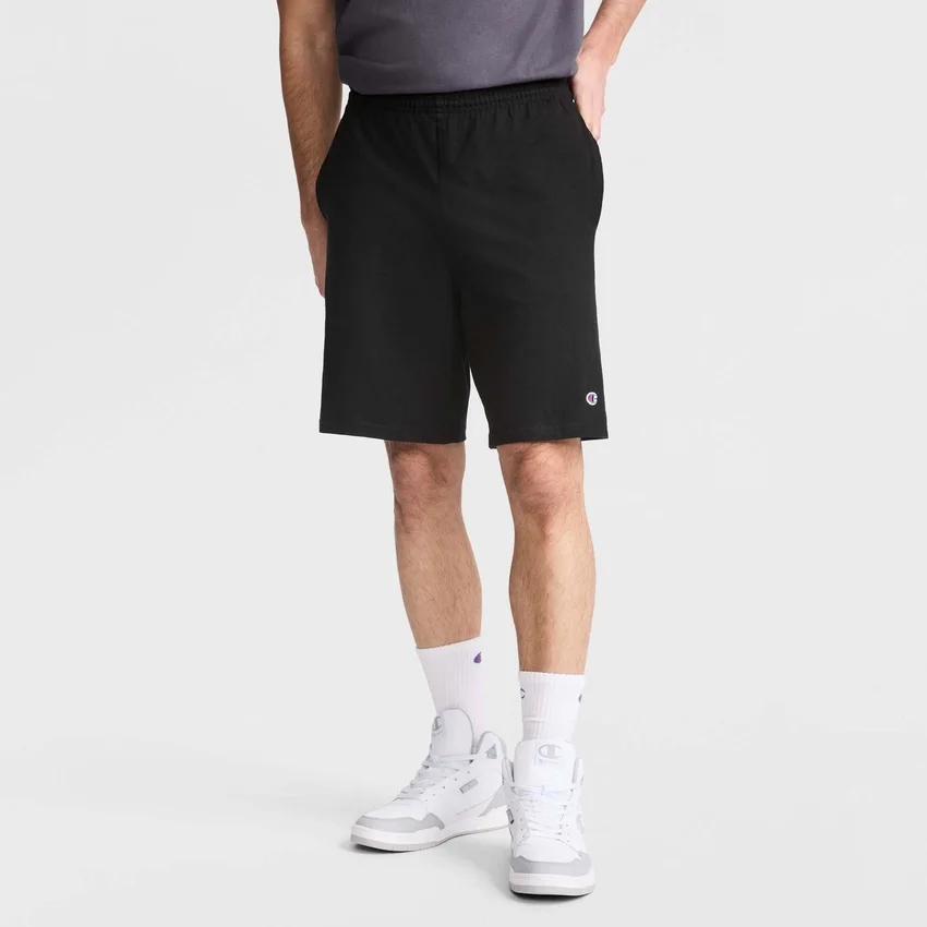 Pantalones cortos ligeros de 9" para estar en casa, con parche del logotipo C Logo