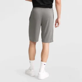 Pantalones cortos ligeros de 9″ para estar en casa, con parche del logotipo C Logo