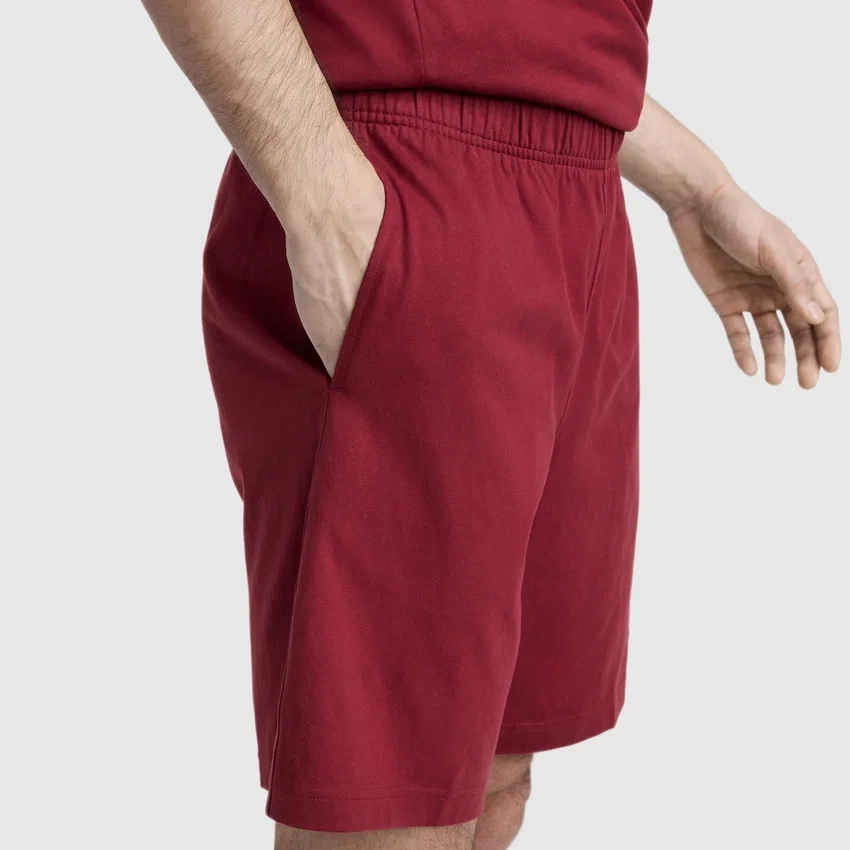 Pantalones cortos ligeros de 9" para estar en casa, con parche del logotipo C Logo