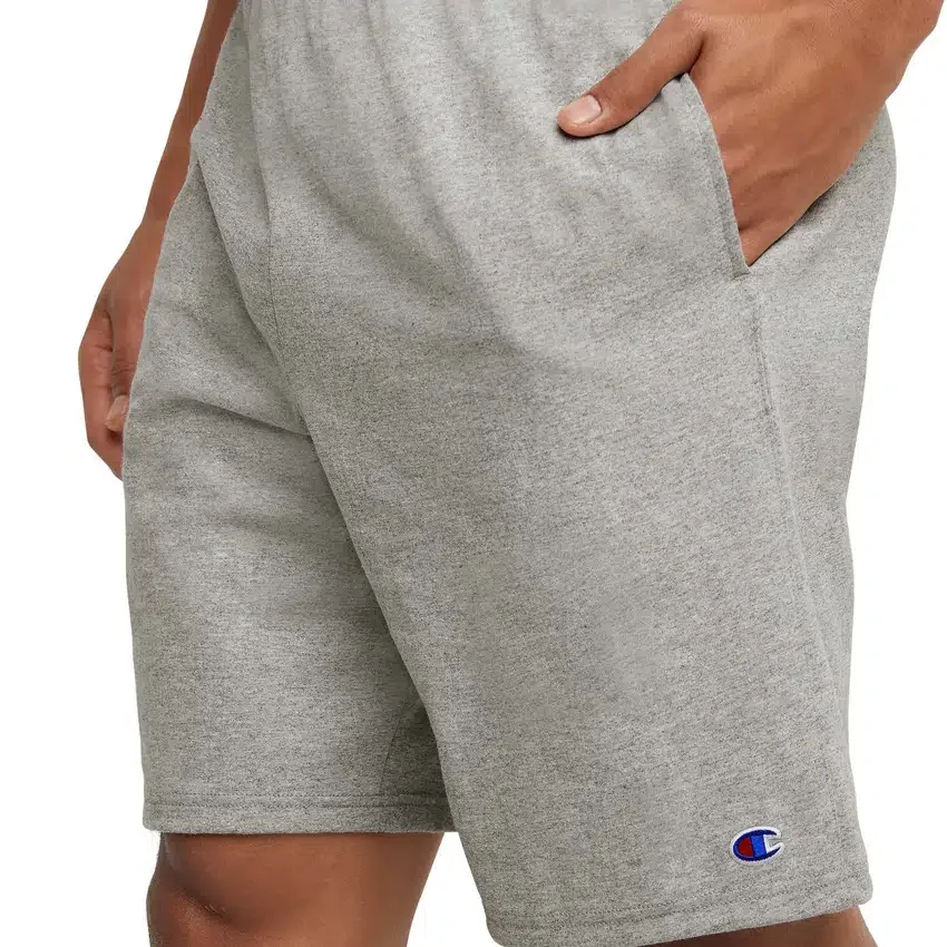 Pantalones cortos ligeros de 9" para estar en casa, con parche del logotipo C Logo