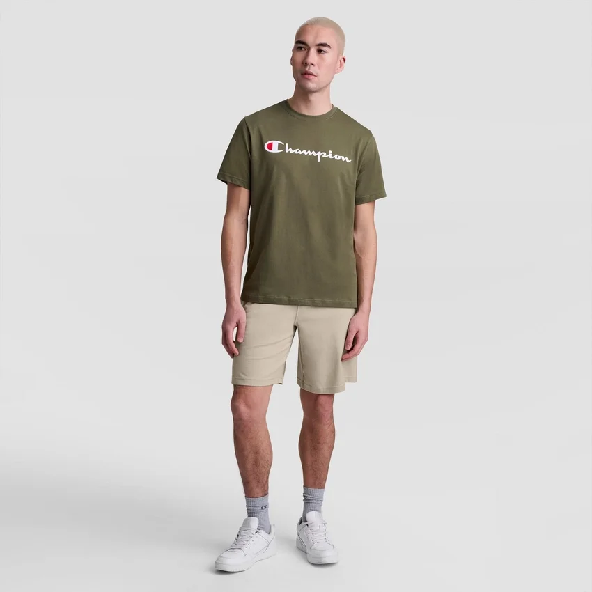 Pantalones cortos ligeros de 9" para estar en casa, con parche del logotipo C Logo