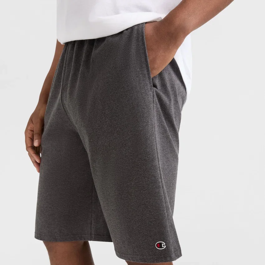 Pantalones cortos ligeros para estar en casa de 9", con logotipo «C» en parche - Tallas grandes y altas
